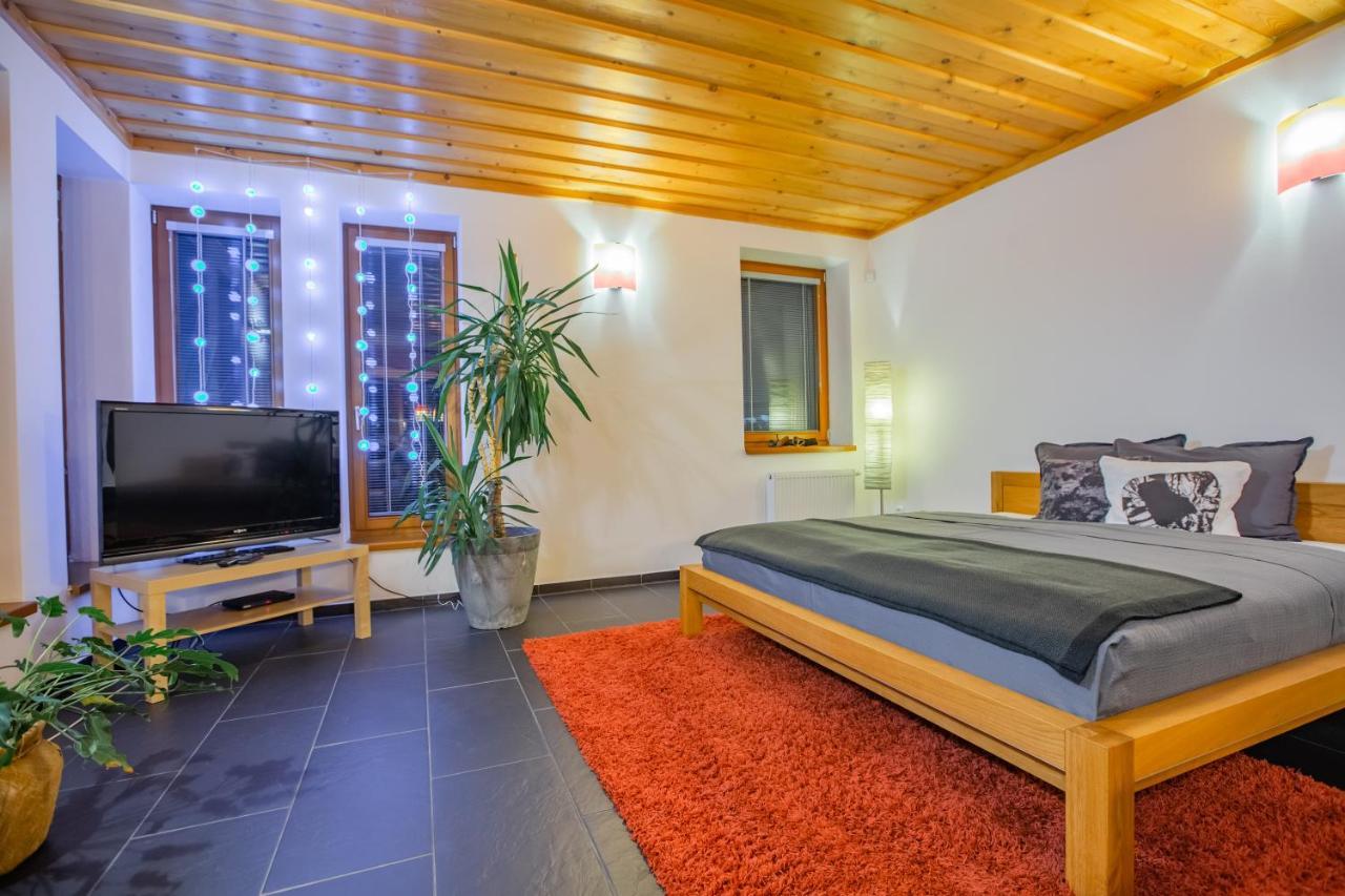 Bungalov Komfort Liptovský Mikuláš エクステリア 写真
